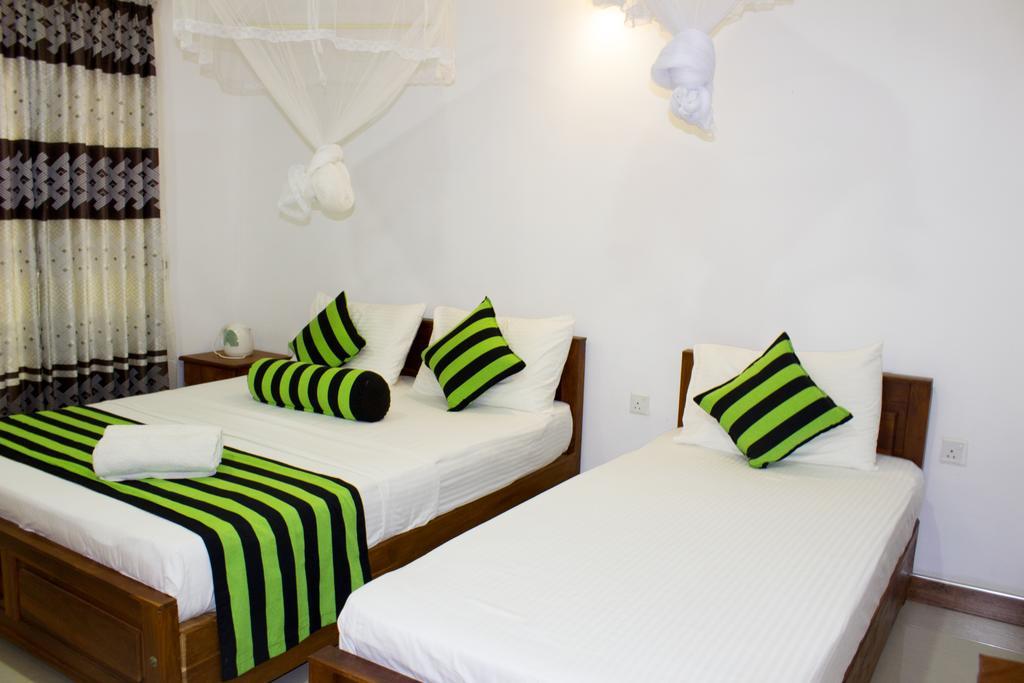 Sigiri Leisure Holiday Home Сигирия Екстериор снимка